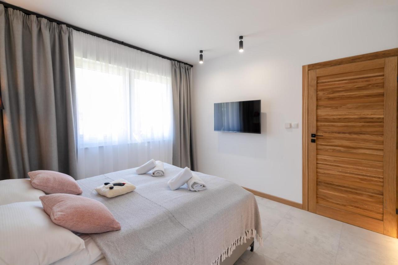 Pod Stokiem E2 Z Garazem I Dwoma Lazienkami - Dream Apartmán *